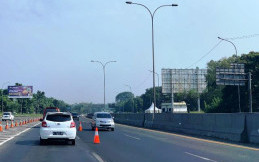 Optimalkan One Way, Jasa Marga Berlakukan Contraflow Dua Lajur di Tol Jakarta-Cikampek