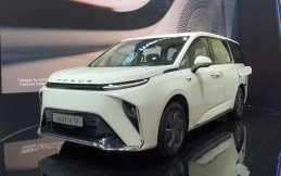 Galeri Maxus Mifa 9 