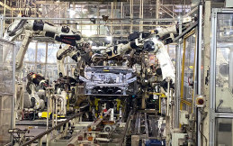 TMMIN Investasikan Rp 2,5 Triliun untuk Fasilitas Produksi Toyota Yaris Cross Hybrid 