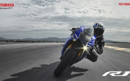 Yamaha YZF-R1 2018 Meluncur, Minim Ubahan