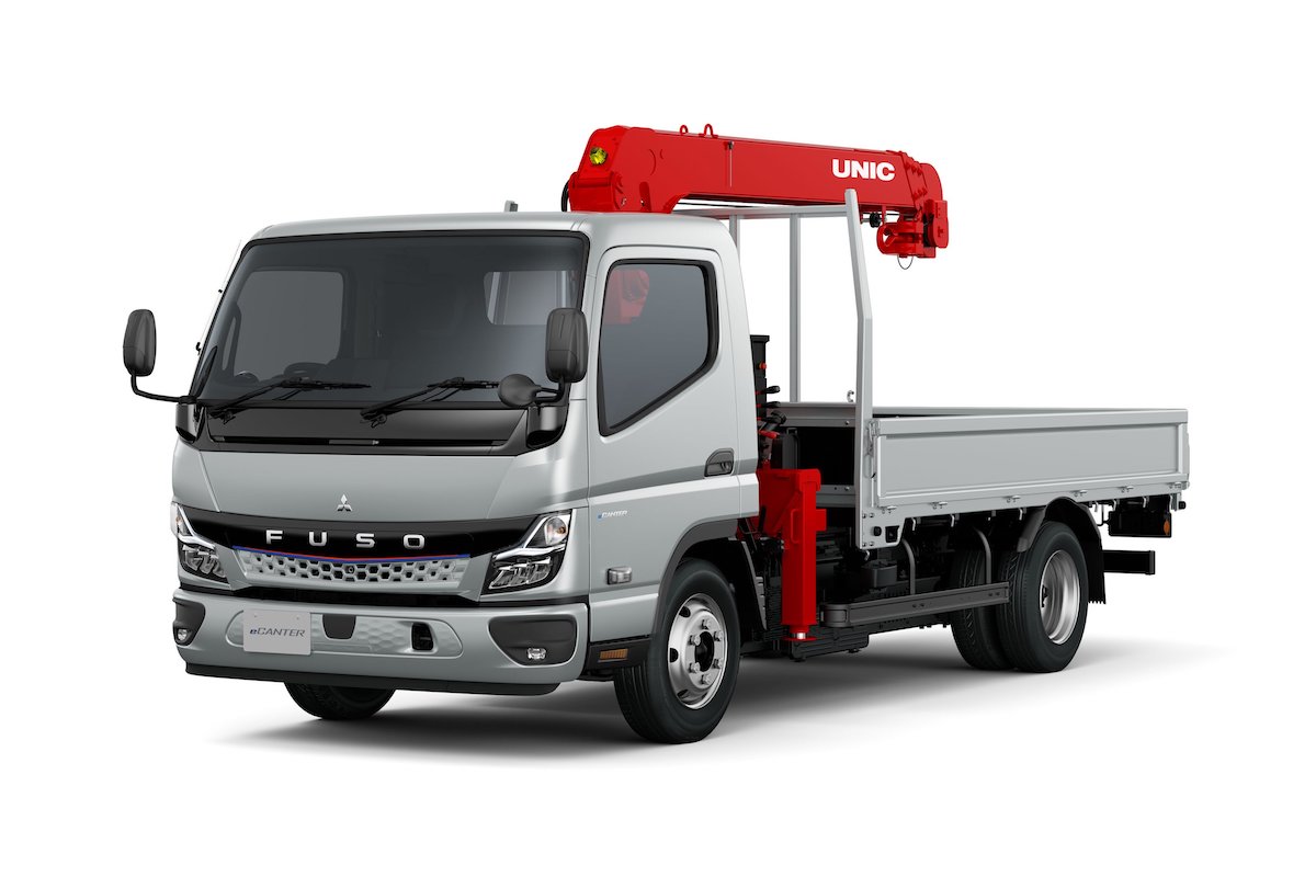 Mitsubishi Fuso Rilis eCanter Baru, Truk Listrik Crane Pertama!