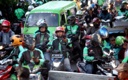Hore! Tarif Minimum Ojek Online Bakal Diturunkan