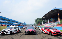  Honda Civic Hatchback Turbo Jadi Official Car Di ISSOM 2017