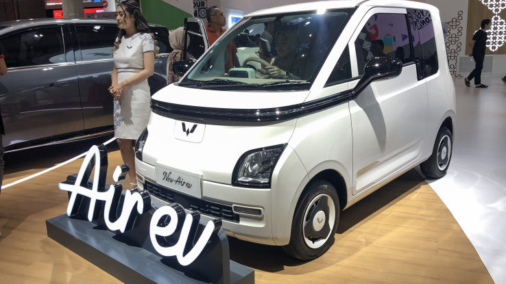 Lima Mobil Termurah di IIMS 2025, Solusi Kendaraan Terjangkau dengan Berbagai Keunggulan