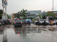 Pertolongan Pertama Motor Setelah Terabas Banjir, Begini Caranya