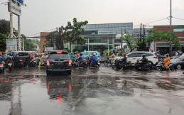 Pertolongan Pertama Motor Setelah Terabas Banjir, Begini Caranya