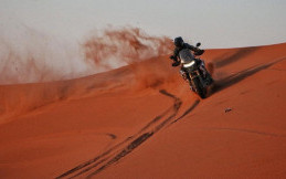 Twin Trail Racing Kenang Carles Falcon Sebagai Pembalap Dakar yang Riang dan Murah Senyum