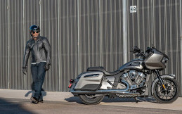 Indian Motorcycle Memperkenalkan All-New Challenger Bermesin Baru yang Lebih Bertenaga