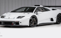 Lamborghini Diablo Super Langka Dilelang, Anda Berminat?
