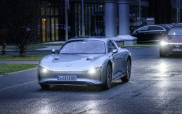Mercedes-Benz Vision EQXX Bisa Tempuh 1.000 km!