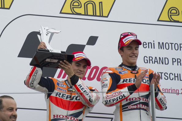 Video Serunya Marquez dan Pedrosa Menyetir Traktor