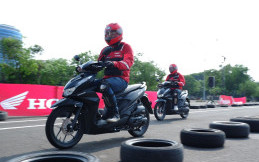 Tips Mengendarai Motor di Era New Normal Ala Honda