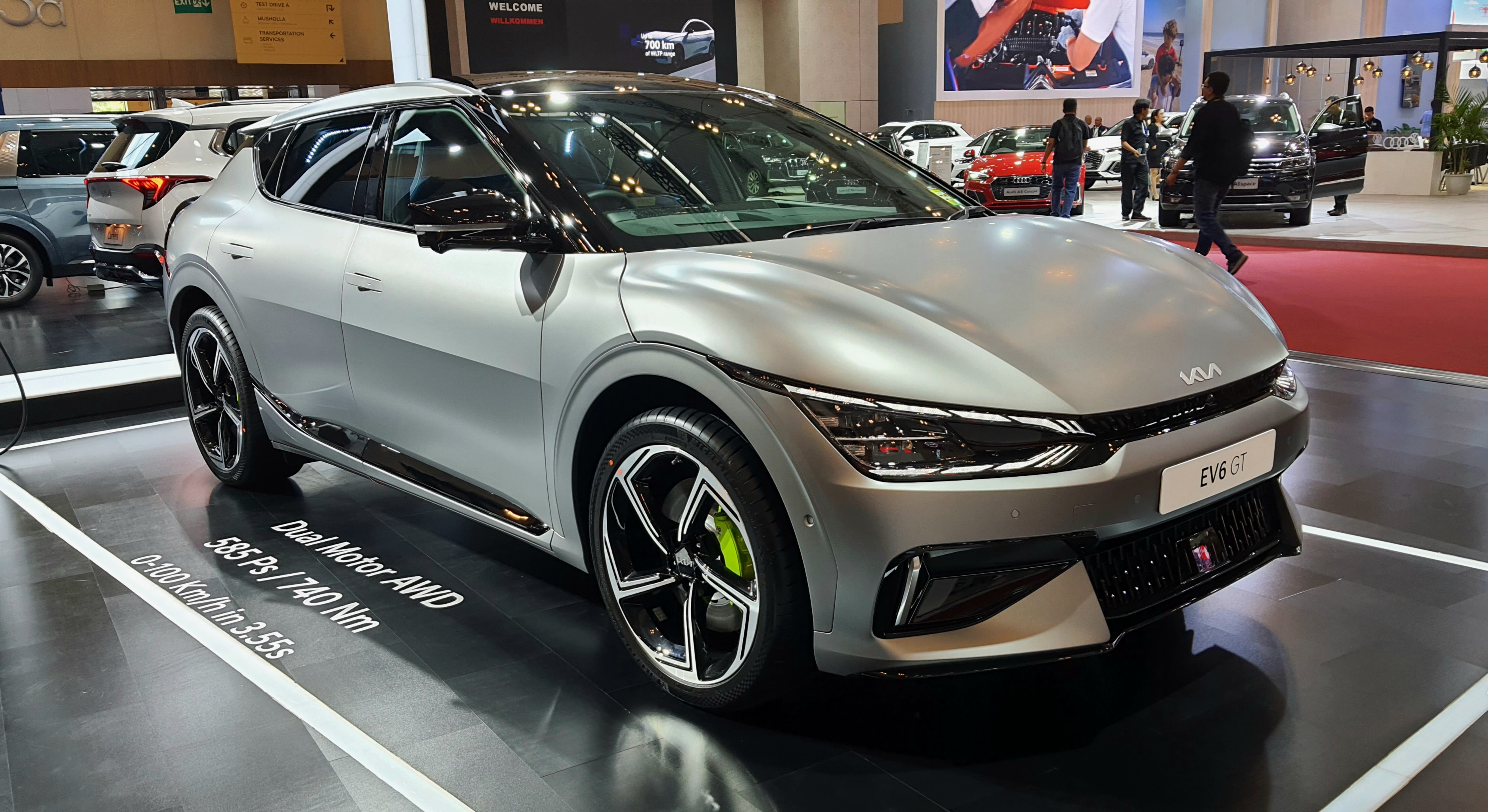 Pilihan Mobil Listrik Mewah untuk Sultan Jelang GIIAS 2026