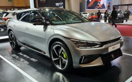 Pilihan Mobil Listrik Mewah untuk Sultan Jelang GIIAS 2026