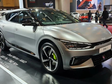 Pilihan Mobil Listrik Mewah untuk Sultan Jelang GIIAS 2026