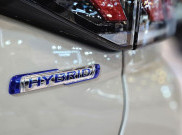 Langkah Tepat Suzuki Memenuhi Pilihan Mobil Hybrid di Indonesia