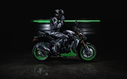 Kawasaki Z1100 Rilis: Supernaked 1.099 cc Sugomi Makin Buas!