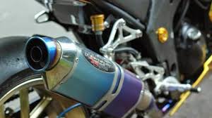 Ini Alasan Mengapa Knalpot Motor Ada di Sisi Kanan