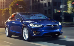 Seru Nih, Tesla Berencana Produksi SUV