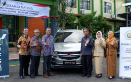 Wuling Bakti Pendidikan Beri Dukungan SMK Negeri 1 Singosari