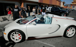 Video Koleksi Mobil Mewah Floyd Mayweather
