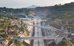 Jalan Tol Cisumdawu Terus Kebut, Target Selesai 2021