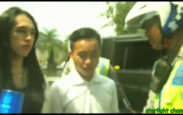 Video Kocak Dua Waria Ditilang Polisi