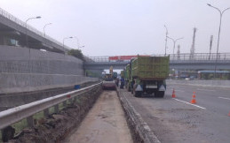 Hati-hati, Jalan Tol Jagorawi Arah Jakarta dan Ciawi dalam Proses Rekonstruksi