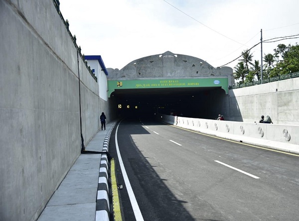 Presiden Jokowi Resmikan Underpass  Terpanjang di Indonesia
