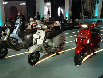 Pernik Vespa Primavera dan Sprint 180 cc, yang Doyan Modif Masuk