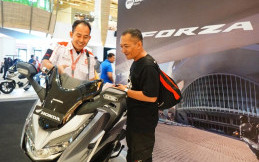 Honda Pamerkan Jajaran Motor Matic Premium di Bandung