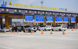 Uji Coba Pengalihan Lintas Simpang Cibitung Mulai Diberlakukan