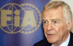 Mantan Pemimpin FIA Max Mosley, Tutup Usia
