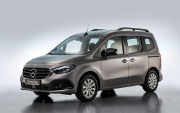 Mercedes-Benz Citan Dibekali Perlengkapan Berkemah