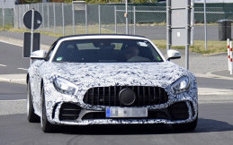 Mercedes-AMG GT R Siap Hadirkan Versi Roadster