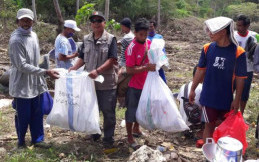 B' Brothers Beri Bantuan untuk Korban Tsunami di Banten