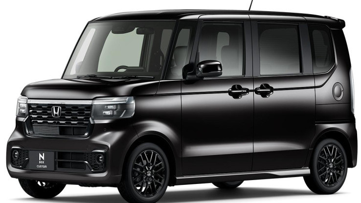 Honda N-Box Custom Black Style Dibanderol Mulai Rp221 Jutaan