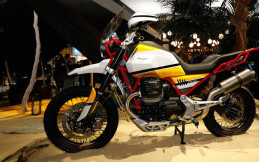Galeri Foto Moto Guzzi Adventure V85 Concept
