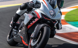 MV Agusta F3 RR Facelift Hadir Lebih Aerodinamis