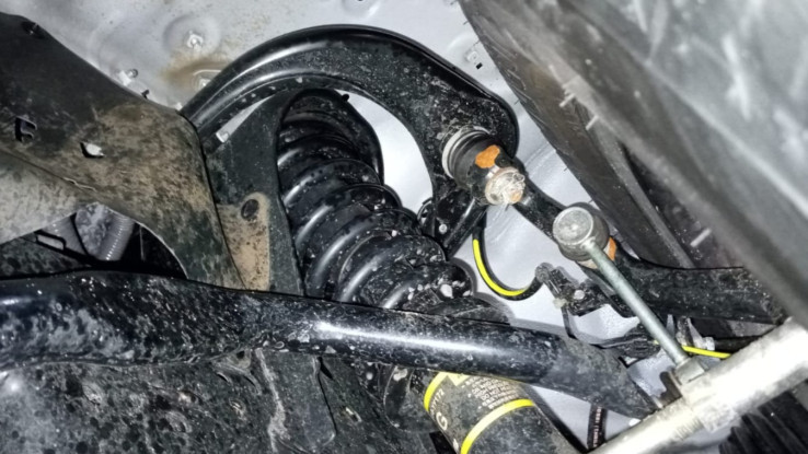 Komponen dan Jenis-jenis Suspensi Mobil, Meredam Guncangan Menjaga Kenyamanan Berkendara