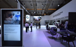BMW hadirkan rangkaian kendaraan dengan inovasi terdepan di ajang Indonesia International Motor Show 2017