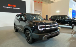 BAIC BJ30 Hybrid FWD Meluncur, Harga Lebih Terjangkau Rp499 Juta