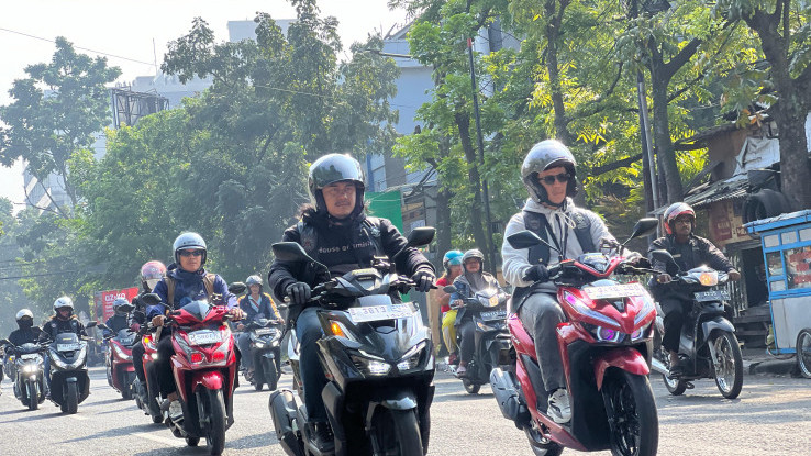 Keseruan Komunitas Skutik di Acara Vario Eduride