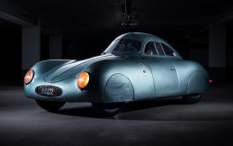Mobil Balap Lawas Porsche Siap Dilelang