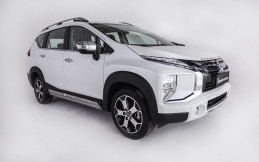 Video Review New Mitsubishi Xpander Cross
