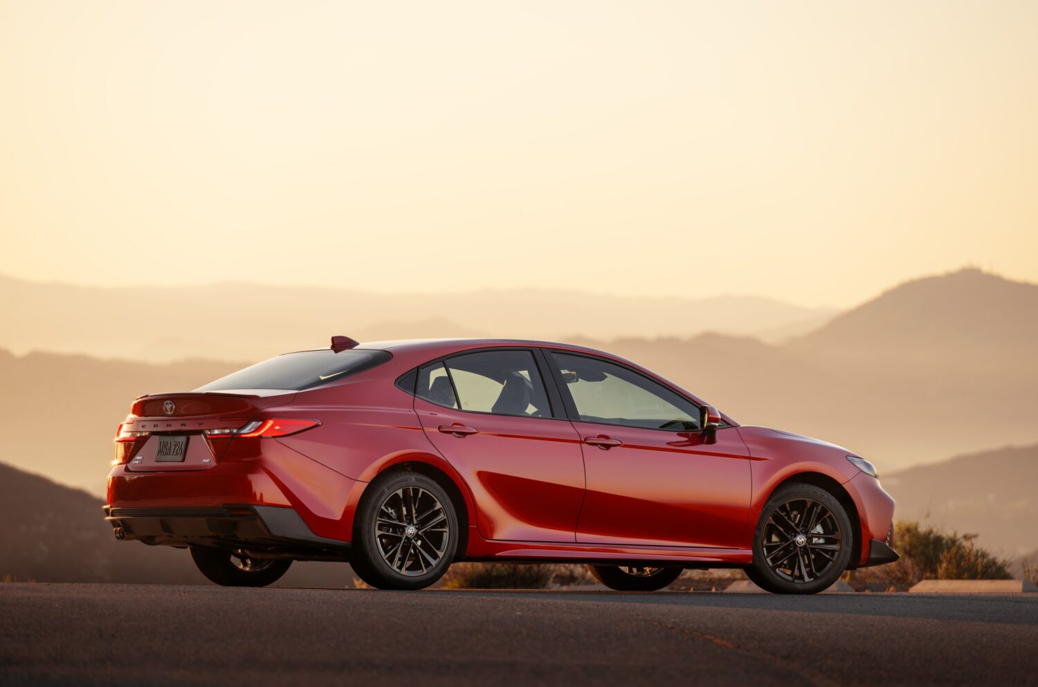 Toyota Camry tahun 2027