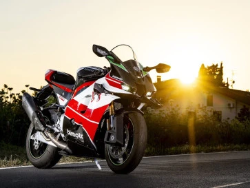 Bimota KB998 Rimini Senjata Balap Eksklusif Berjiwa Juara Dunia