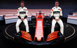 Sempat Dihubungi Mercedes untuk Gantikan Rosberg, Begini Jawaban Alonso