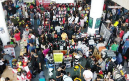 Berburu Perlengkapan Bikers Keren di Jakarta Helmet Exhibition