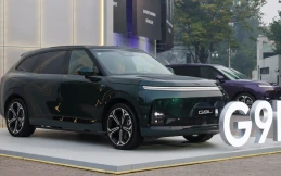 XPeng G9L, SUV Listrik 5,1 Meter dengan 577 Dk Siap Lakukan Debut!